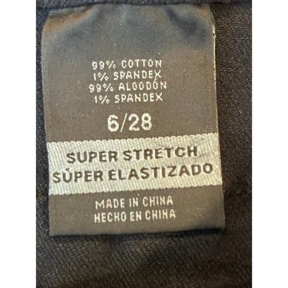 Mossimo Womens Denim Jeans Shorts Roll Cuffed Hem Button Fly Black Size 6/28 - Picture 9 of 10